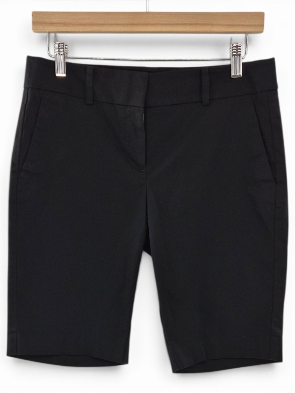 Ann Taylor Black Cotton Stretch Bermuda Shorts 4 Workwear Business Casual Travel